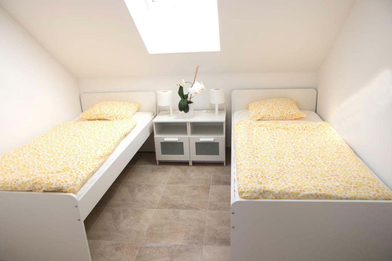 Apartman U Fuxu Zleby Bagian luar foto